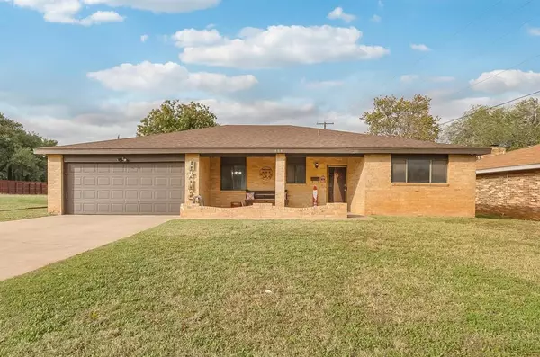 809 E 13th Street, Sweetwater, TX 79556