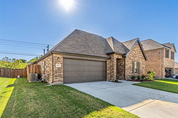 Van Alstyne, TX 75495,537 Hickory Ridge Drive