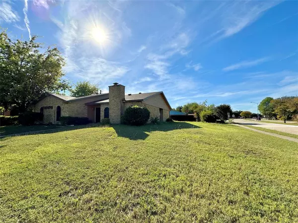 Grand Prairie, TX 75052,4702 Spanish Trail