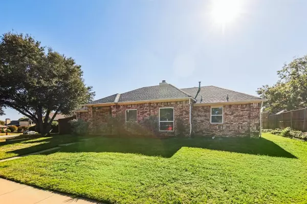 4305 Harvest Hill Road, Carrollton, TX 75010