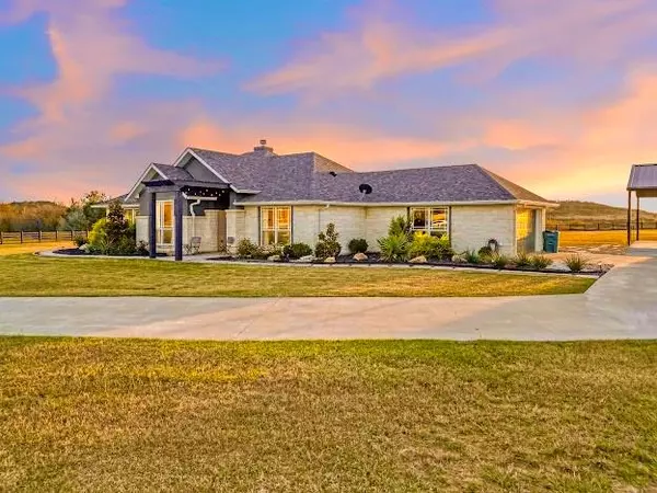 Possum Kingdom Lake, TX 76449,1068 Butterfly Weed Court