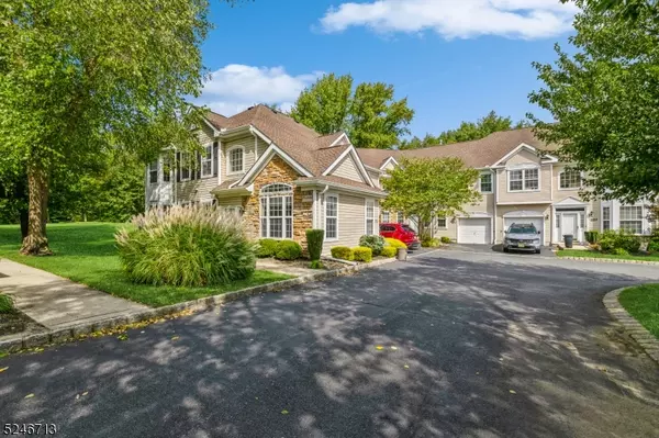 190 Shinnecock Dr, Manalapan Twp., NJ 07726