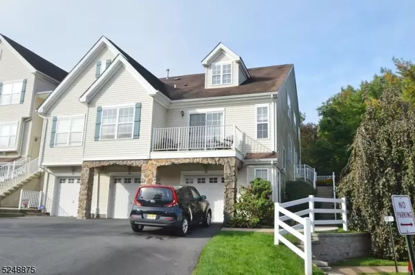 904 Wendover Ct, Randolph Twp., NJ 07869