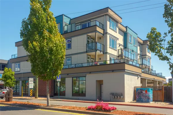 Sidney, BC V8L 4N5,2409 Bevan Ave #305