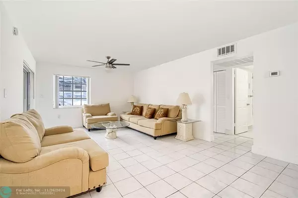 Miami, FL 33179,452 NE 210th Circle Ter  #103-7A