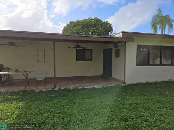 Wilton Manors, FL 33306,2816 NE 18th Ter