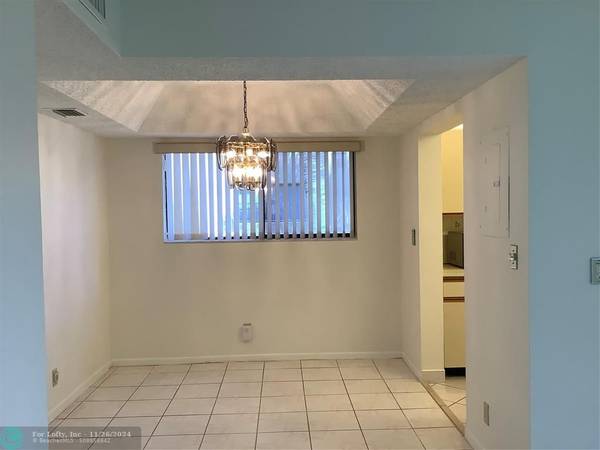 Delray Beach, FL 33484,15126 Ashland St  #246