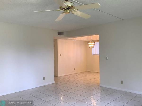 Delray Beach, FL 33484,15126 Ashland St  #246