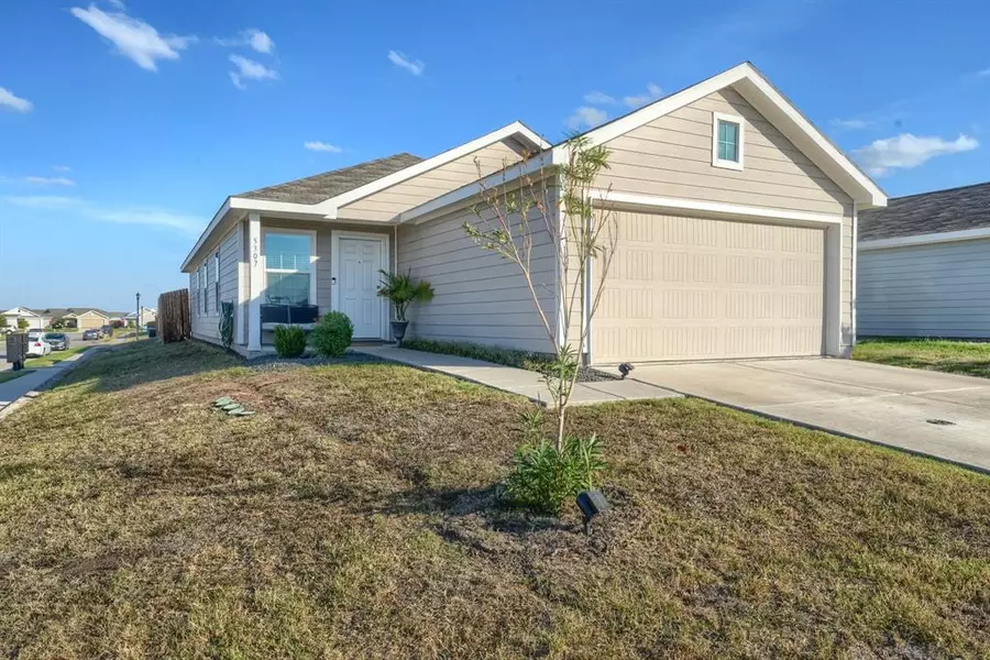 5307 Curwood Drive, Princeton, TX 75407