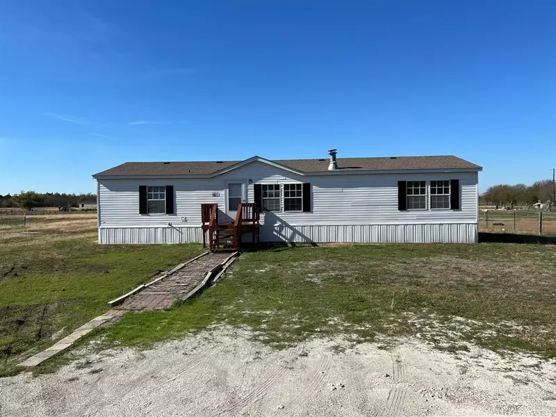 2708 County Road 601, Farmersville, TX 75442