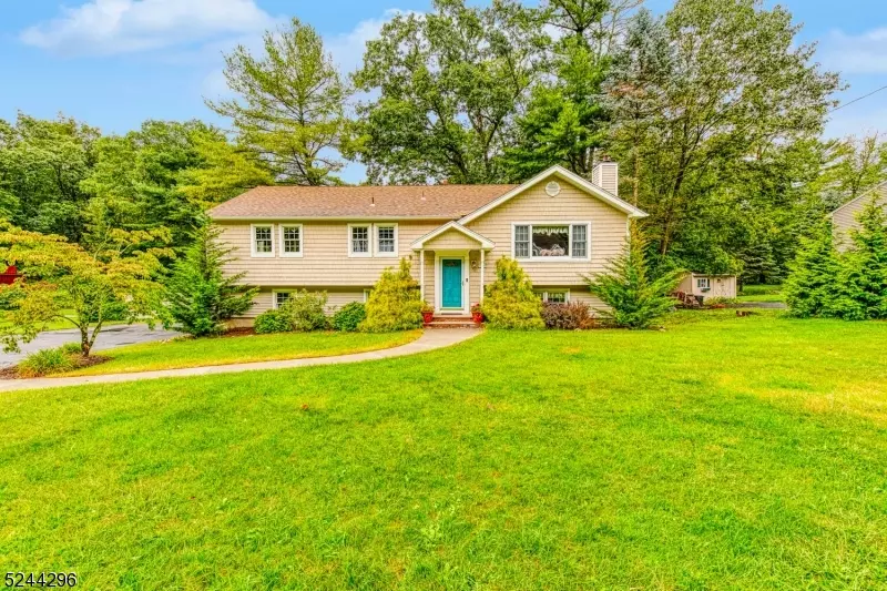 105 Vreeland Rd, West Milford Twp., NJ 07480