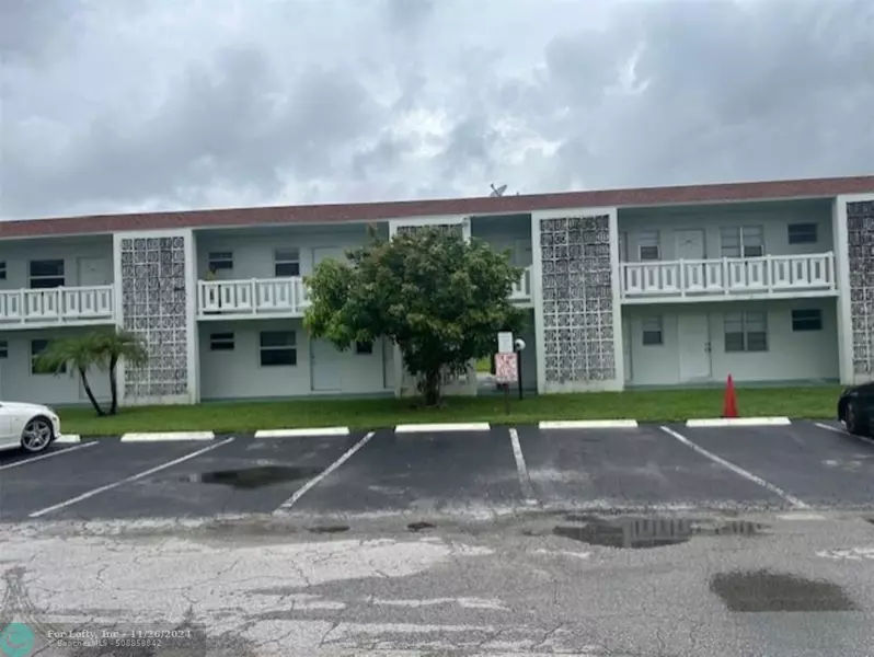 1521 NW 43rd Ave  #203, Lauderhill, FL 33313