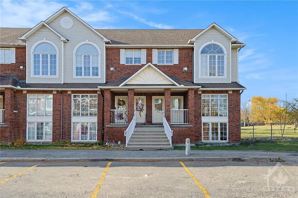 Ottawa, ON K1G 5P8,102 BRISTON Private