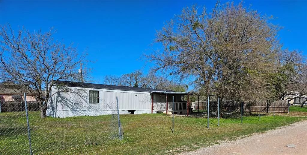 Granbury, TX 76048,5718 Arkansas Trail