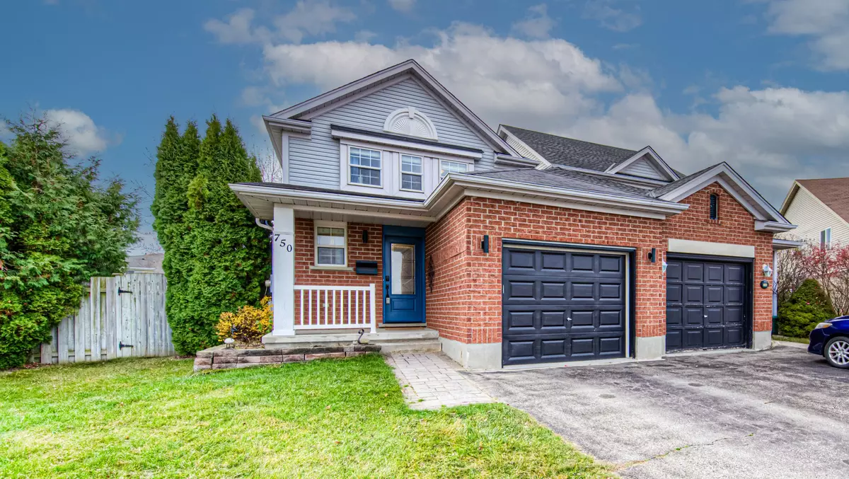 Kitchener, ON N2A 4B4,750 Fairway CT