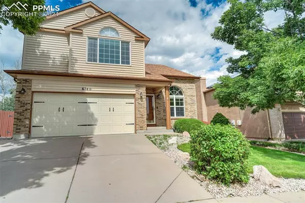 Colorado Springs, CO 80918,6140 Cranberry LN