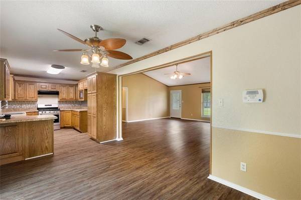 Cooper, TX 75432,950 W Marshall Avenue