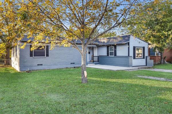 3239 Alaska Avenue, Dallas, TX 75216