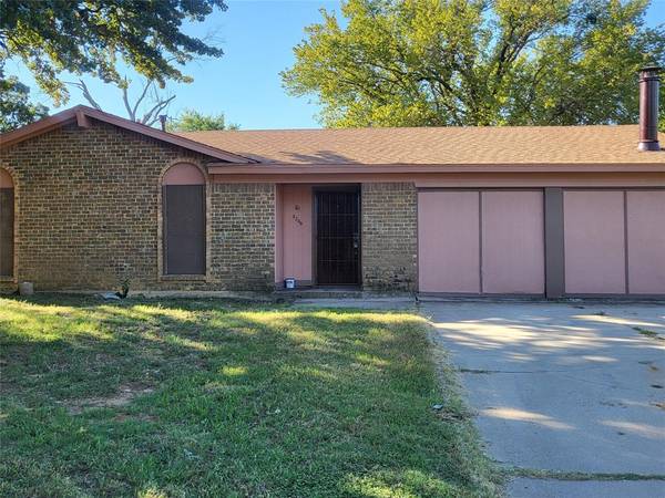 3700 Brambleton Place, Forest Hill, TX 76119