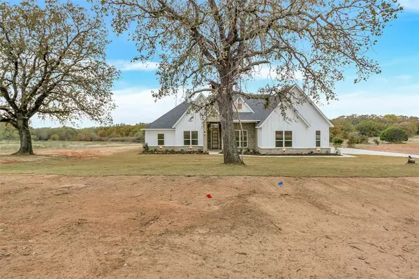 109 Dubois Road, Poolville, TX 76487