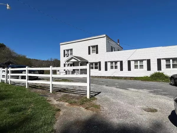 9849 Ivanhoe Rd, Ivanhoe, VA 24350