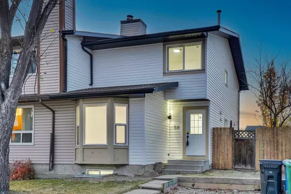 58 Castleglen RD NE, Calgary, AB T3J 1S6