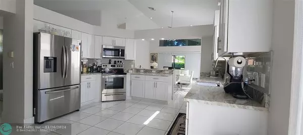 Boynton Beach, FL 33437,5327 Brookview Dr