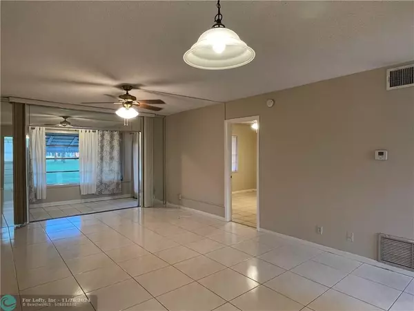 Pompano Beach, FL 33064,2850 W GOLF BLVD  #115