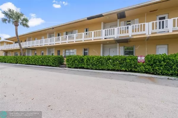 Deerfield Beach, FL 33441,440 SE 2nd Ave  #3