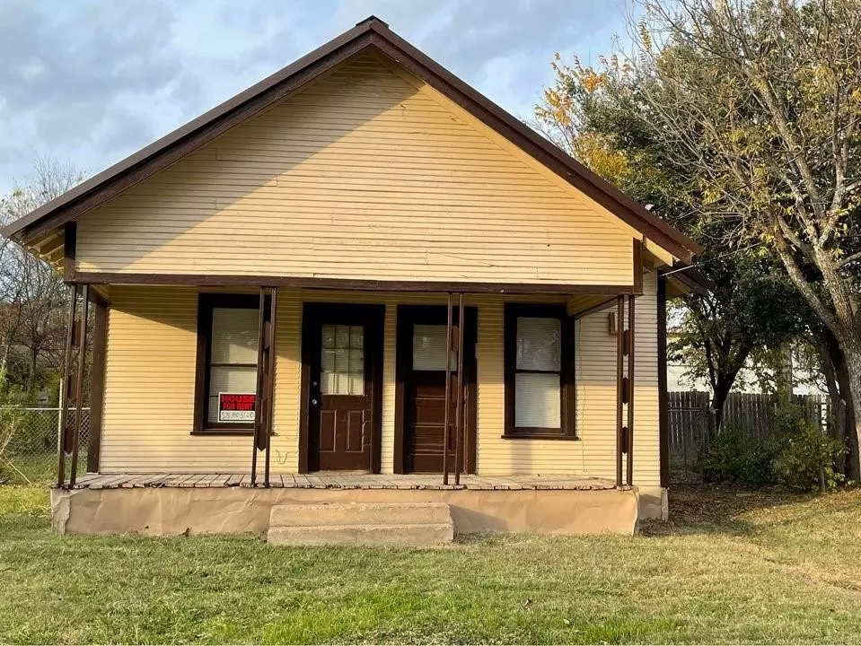 Mineral Wells, TX 76067,603 SE 2nd Street