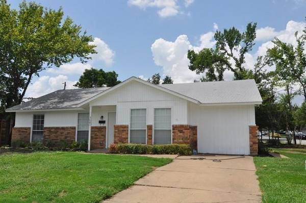 3021 Dupree Street, Irving, TX 75062