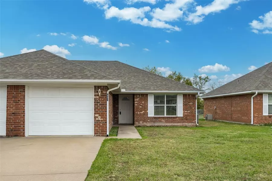 408 B Andrew Drive, Mabank, TX 75147