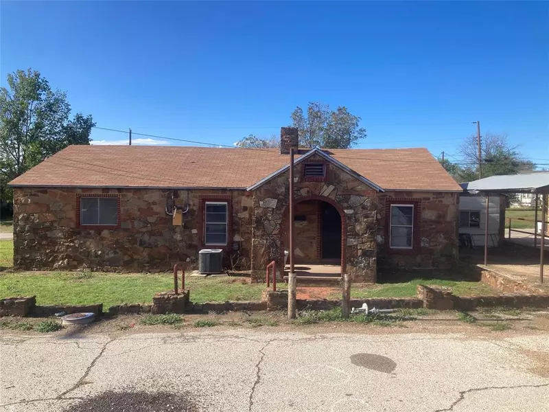 1716 State Highway 16 S, Graham, TX 76450