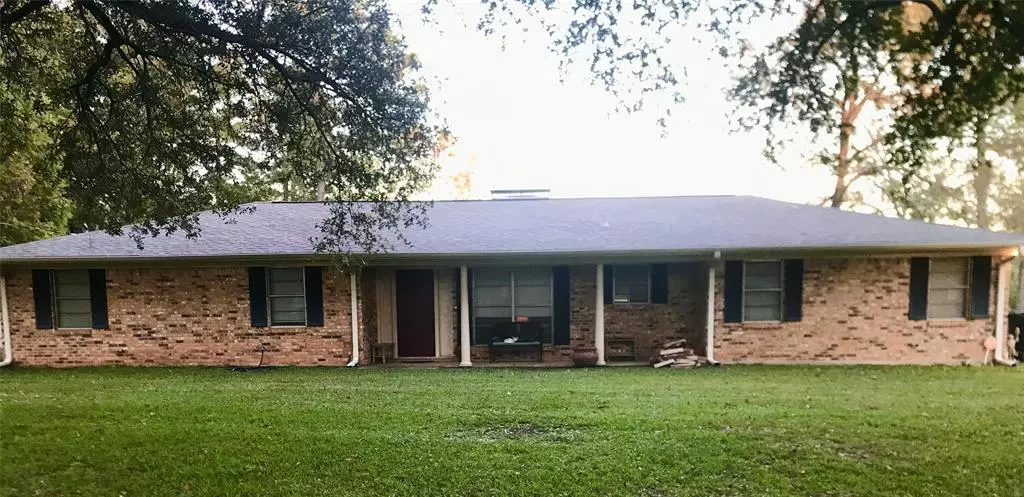 301 Kent Drive, Pittsburg, TX 75686