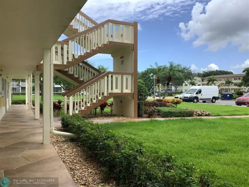 Boca Raton, FL 33434,134 Mansfield D  #134