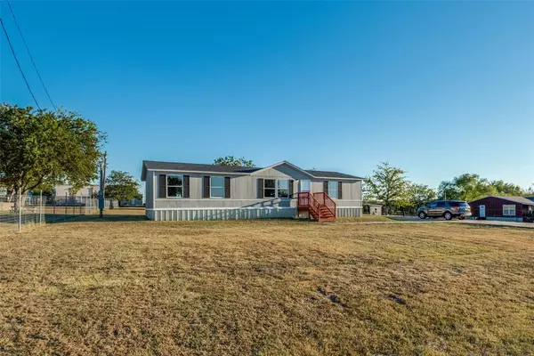 110 Diane Street, Ferris, TX 75125