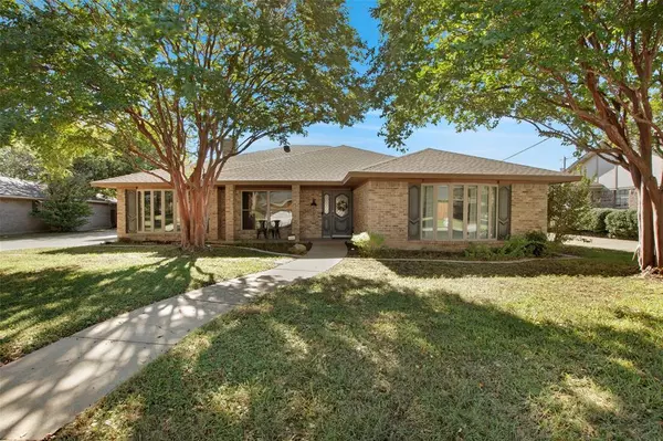 4209 Capilla Street, Fort Worth, TX 76133