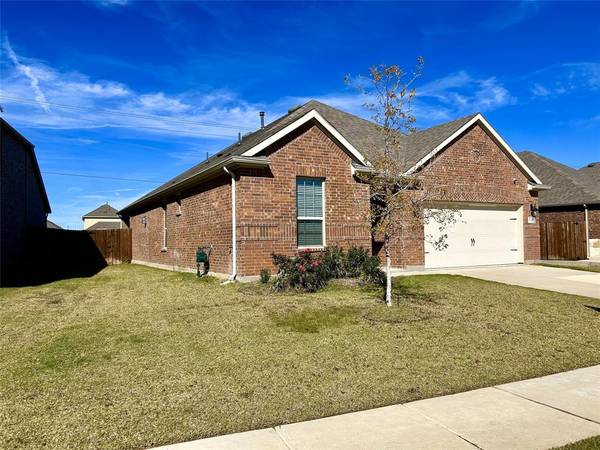 Aubrey, TX 76227,10507 Lone Star Way