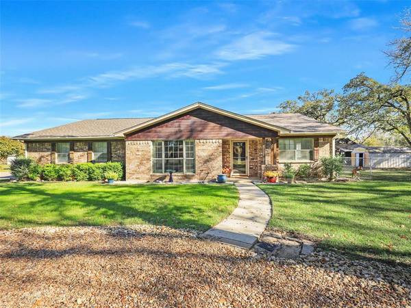 305 Dena, Krugerville, TX 76227