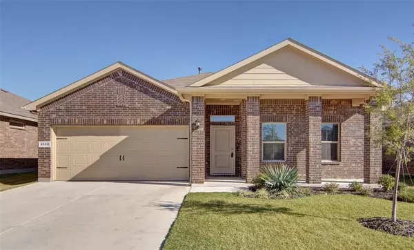 8508 Big Apple Drive, Fort Worth, TX 76179