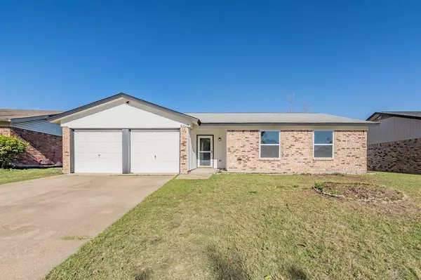 Watauga, TX 76148,6429 Macarthur Drive