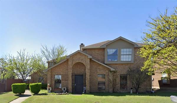 710 Cresent Drive, Desoto, TX 75115