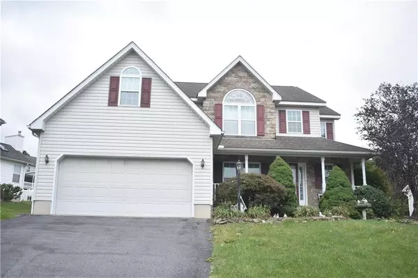 271 Oak Street, Plainfield Twp, PA 18091