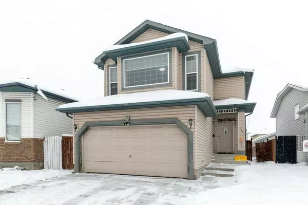 134 San Fernando PL NE, Calgary, AB T1Y 7J1