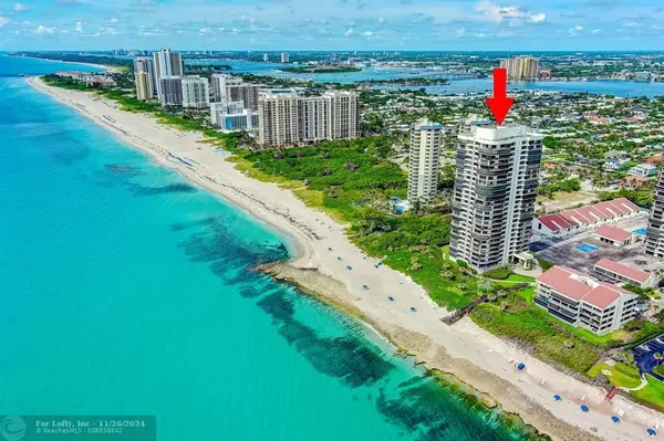 Singer Island, FL 33404,4000 N Ocean Dr  #1004