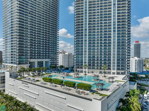 Hallandale Beach, FL 33009,1800 S Ocean Dr  #3109