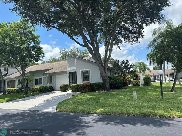 8615 Jasmine Way, Boca Raton, FL 33496