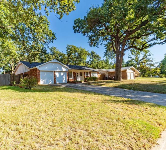 2812 N Holloway Avenue, Bethany, OK 73008