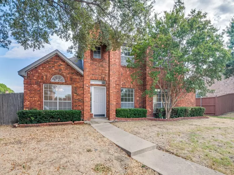 2613 Kings Gate Drive, Carrollton, TX 75006