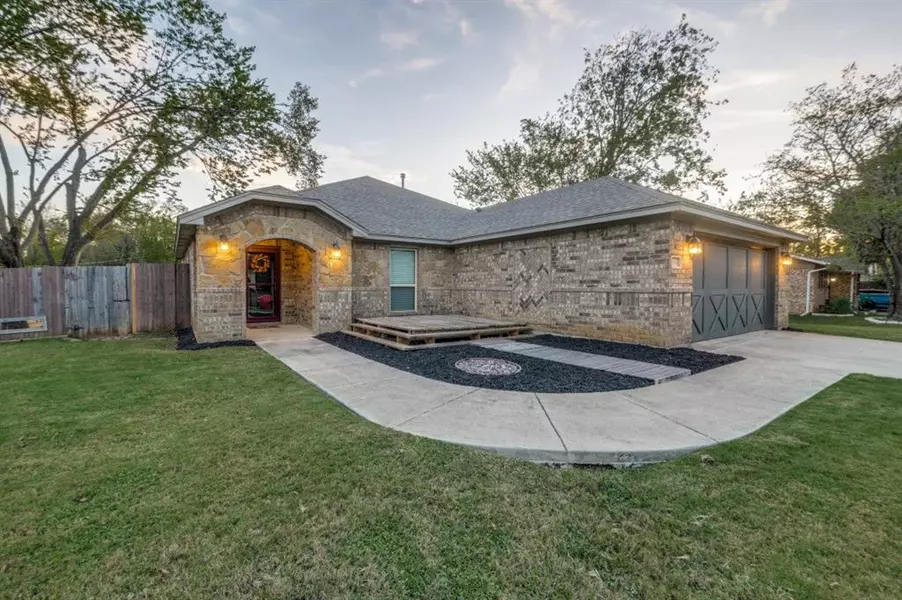 7908 Joreen Drive, North Richland Hills, TX 76180